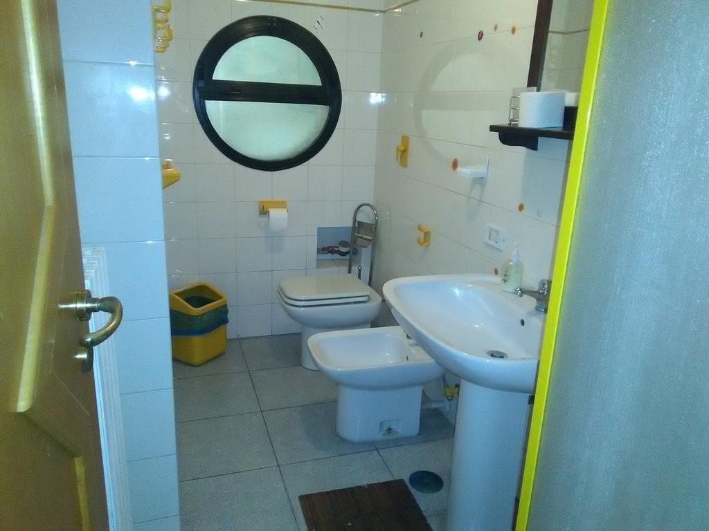 B&B Il Tulipano Taranto Bagian luar foto